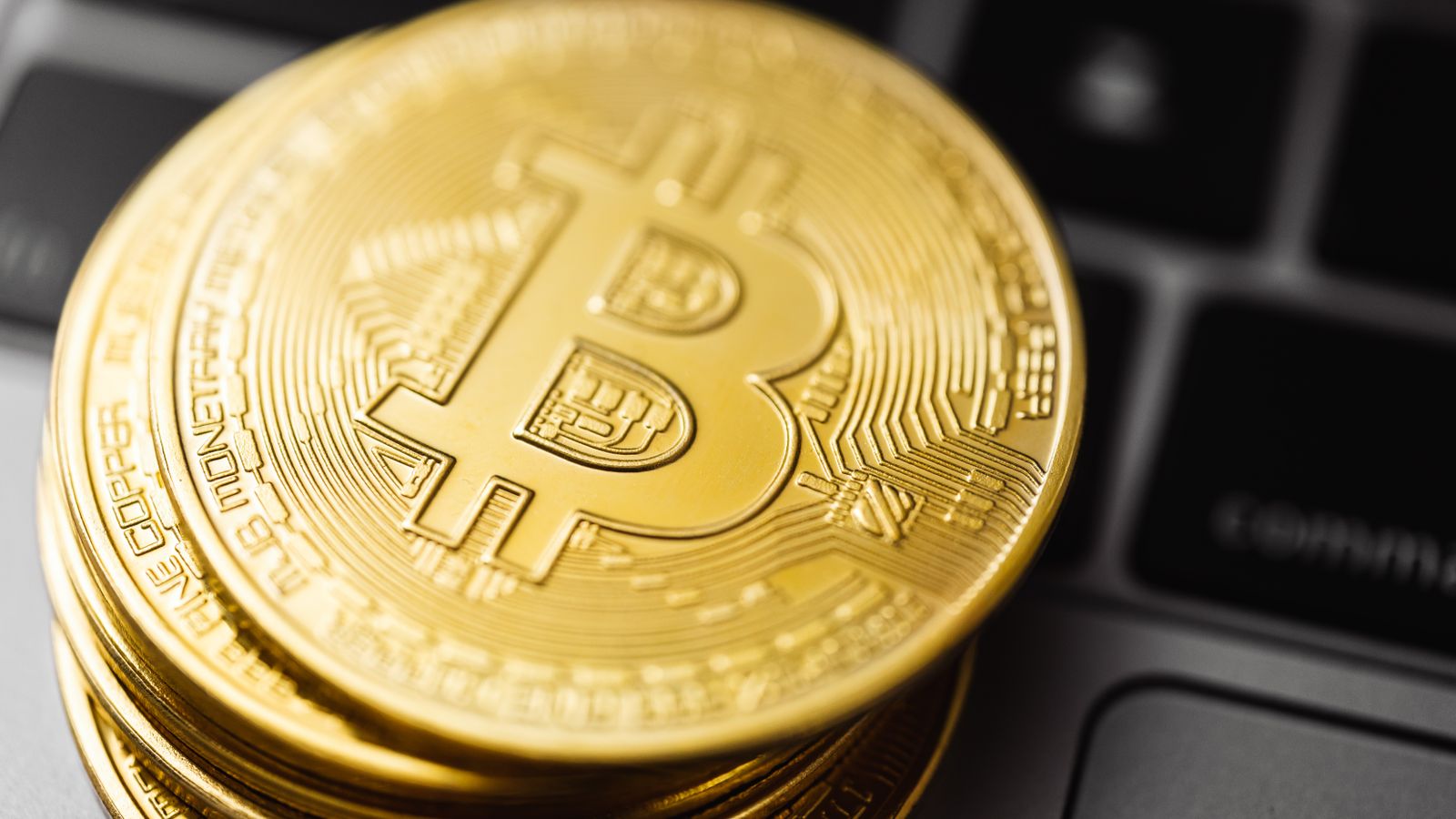 Andamento prezzo Bitcoin tra flussi ETF e tassi Fed